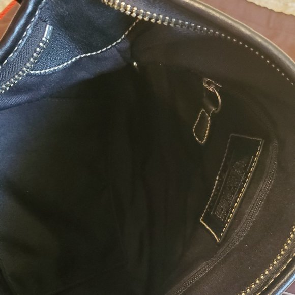 Signature Coach Hobo Bag Leather Black & Silver - Picture 9 of 10